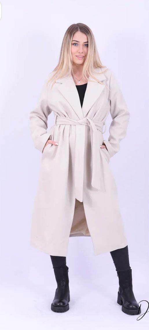Manteau à fermeture croisé