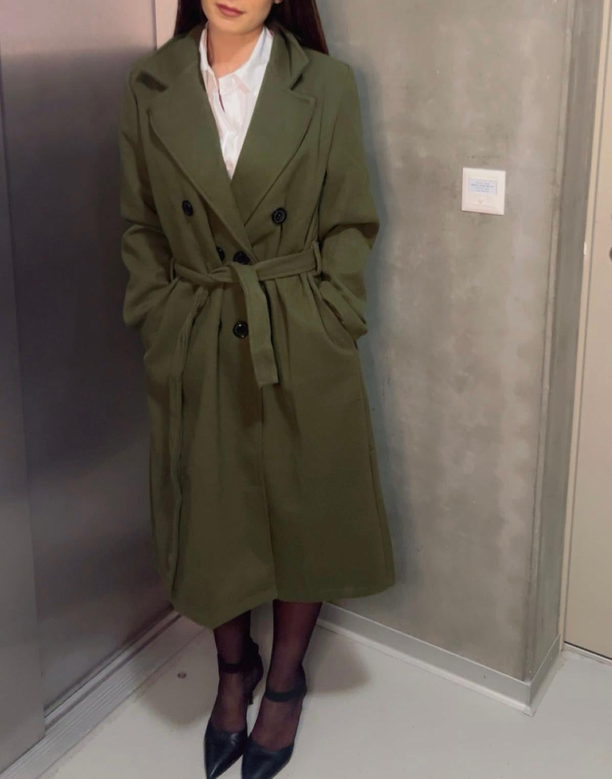 Manteau à fermeture croisé