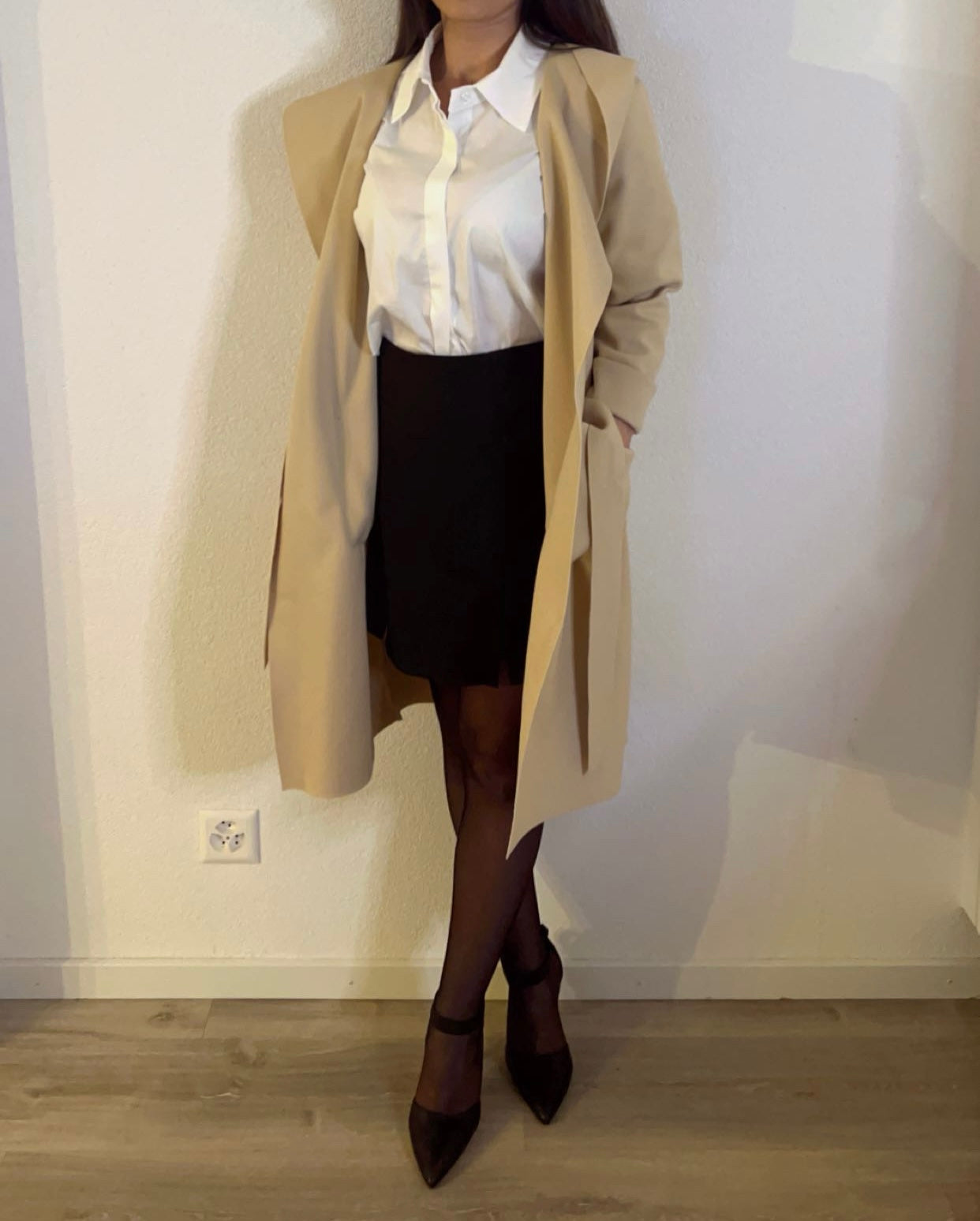 Trench-coat