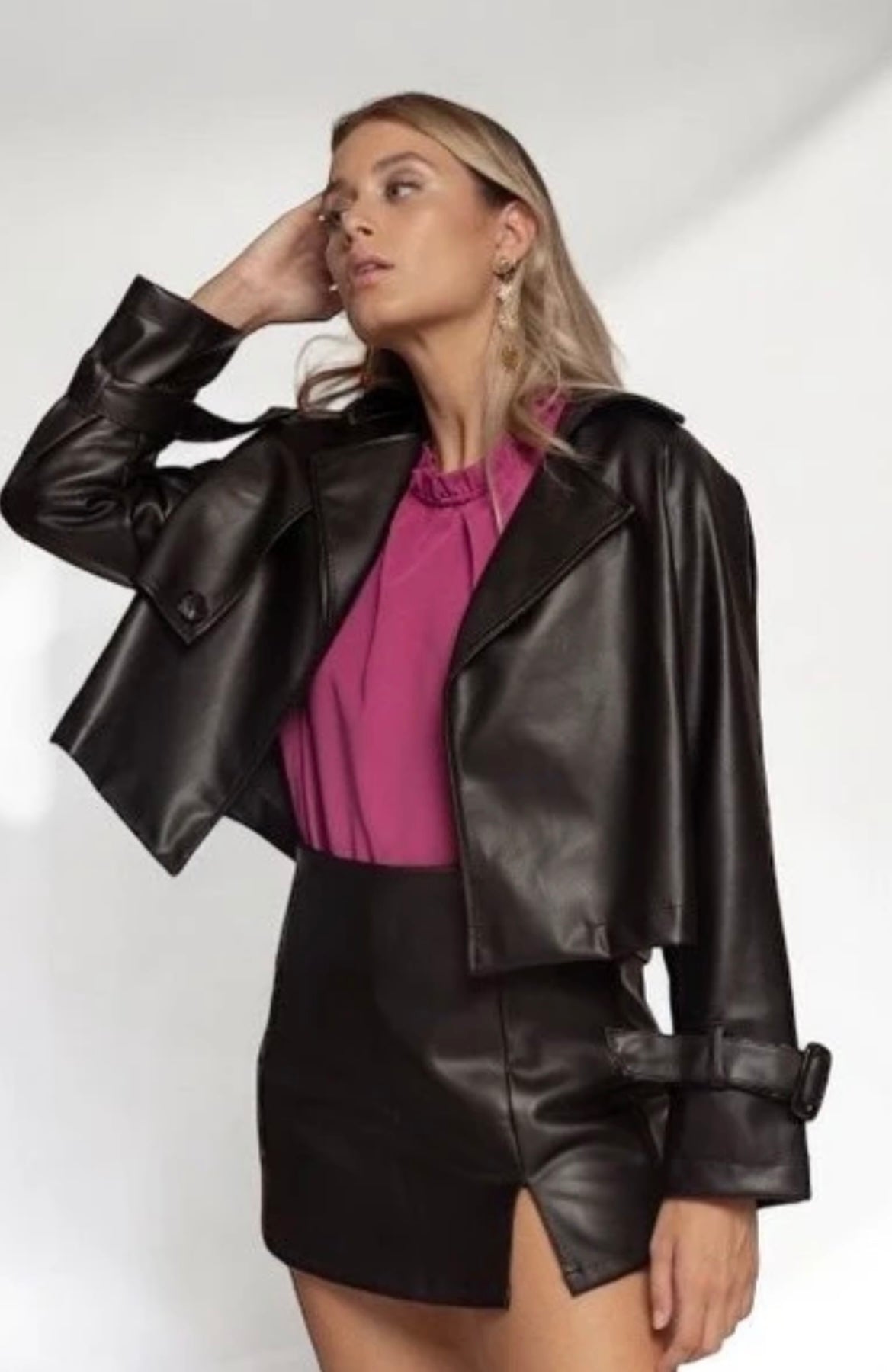 VESTE MANTEAU GILET TENDANCE EN SIMILI CUIR MANCHES LONGUES SANS POCHES