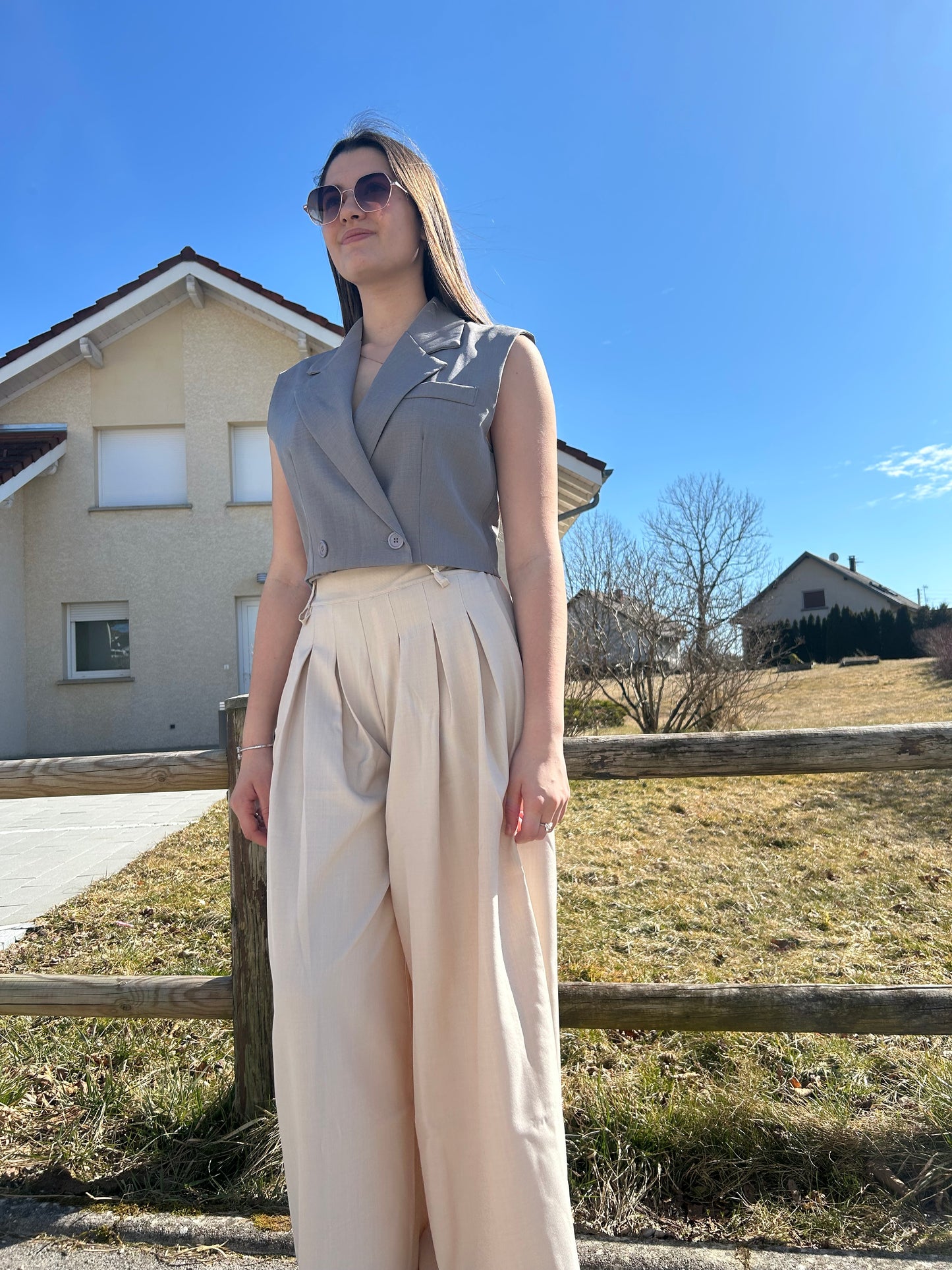 Pantalon long fluide jambes larges coupe droite taille élastique à poches