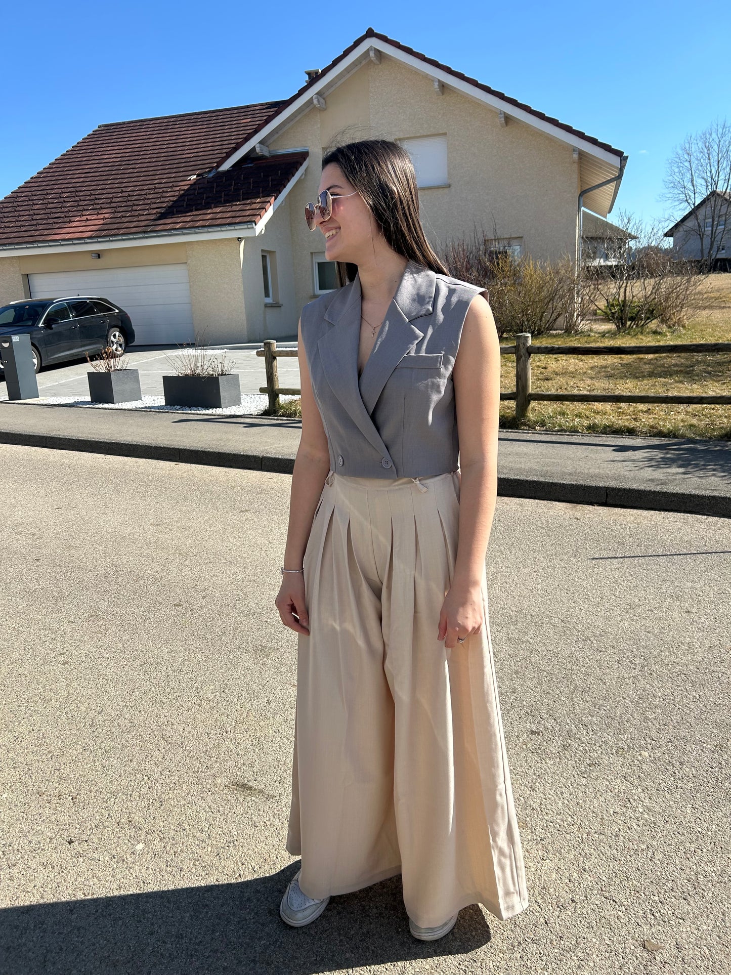 Pantalon long fluide jambes larges coupe droite taille élastique à poches