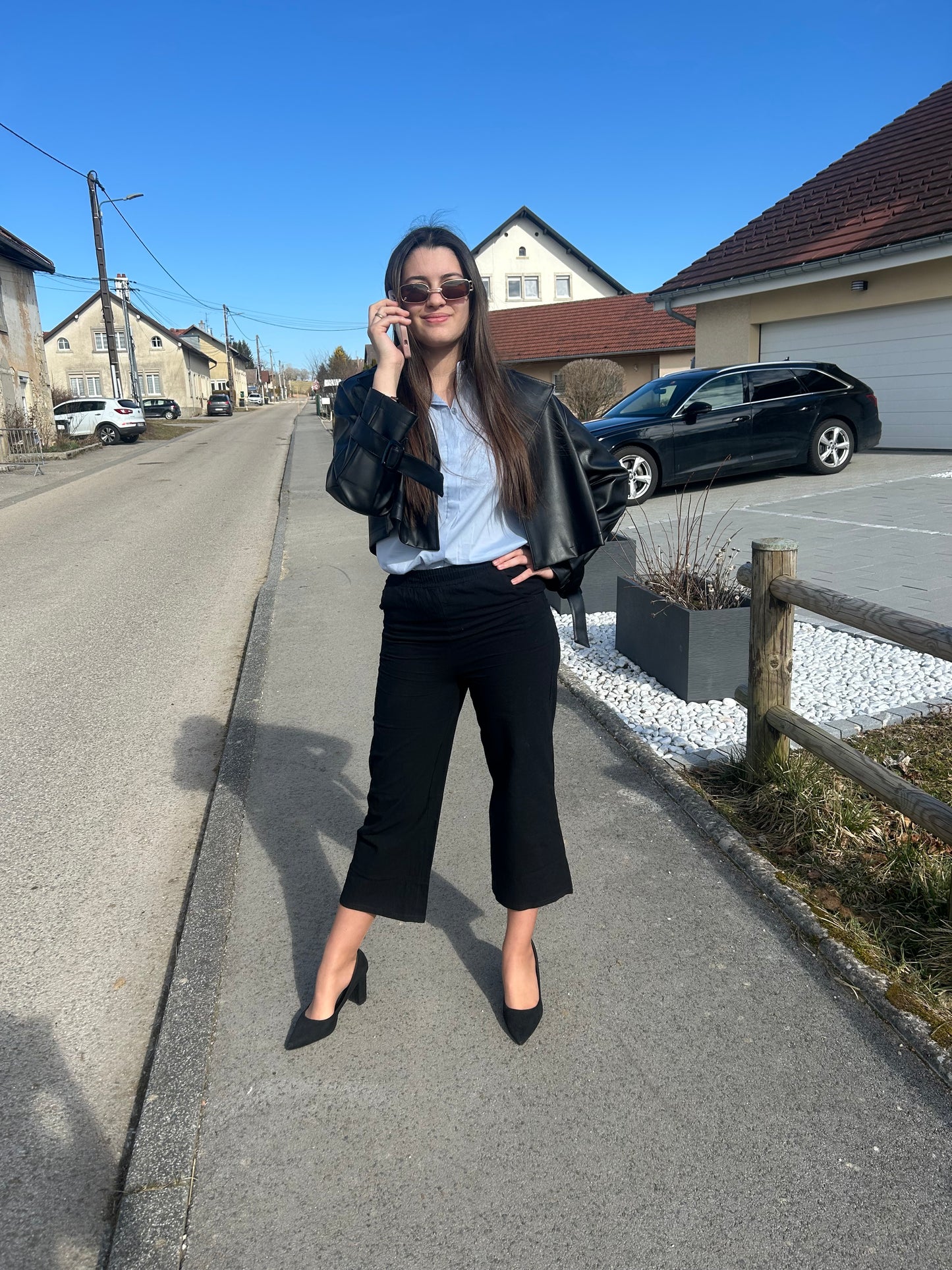 VESTE MANTEAU GILET TENDANCE EN SIMILI CUIR MANCHES LONGUES SANS POCHES